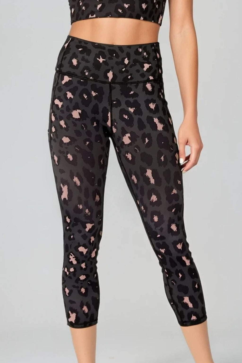 Legging 7/8 taille haute imprimé léopard rose poudré