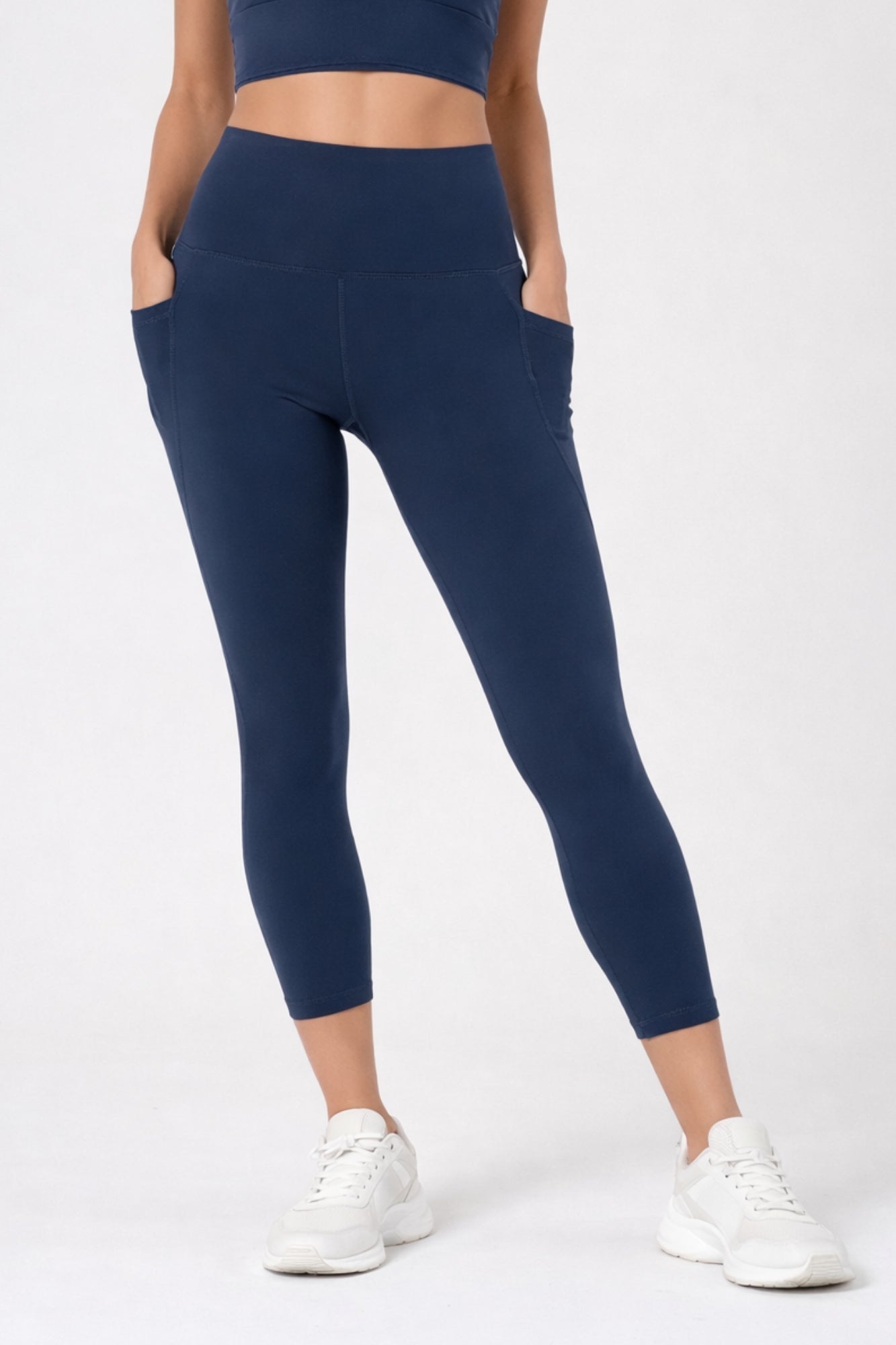 Legging sculptant 7/8 avec poches
