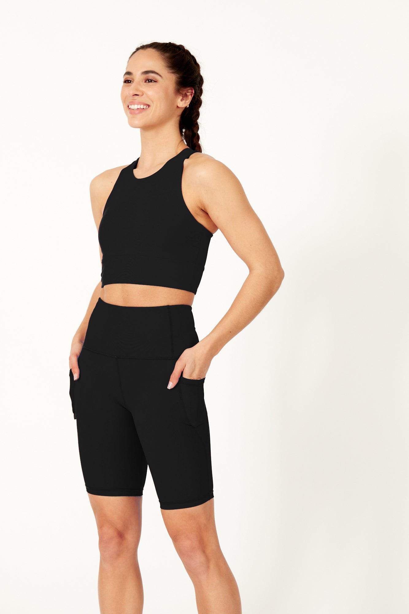 Short cycliste sculptant noir