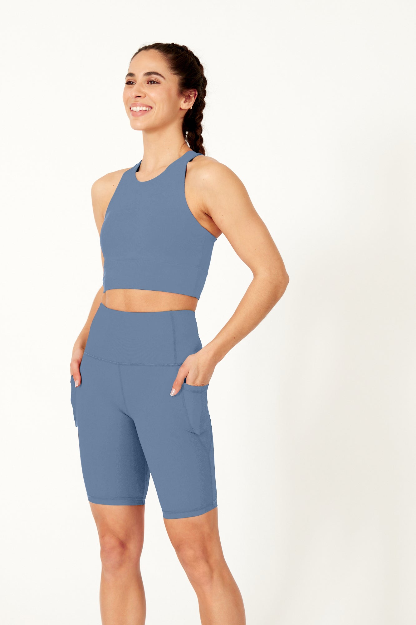 Short cycliste en jean sculptant