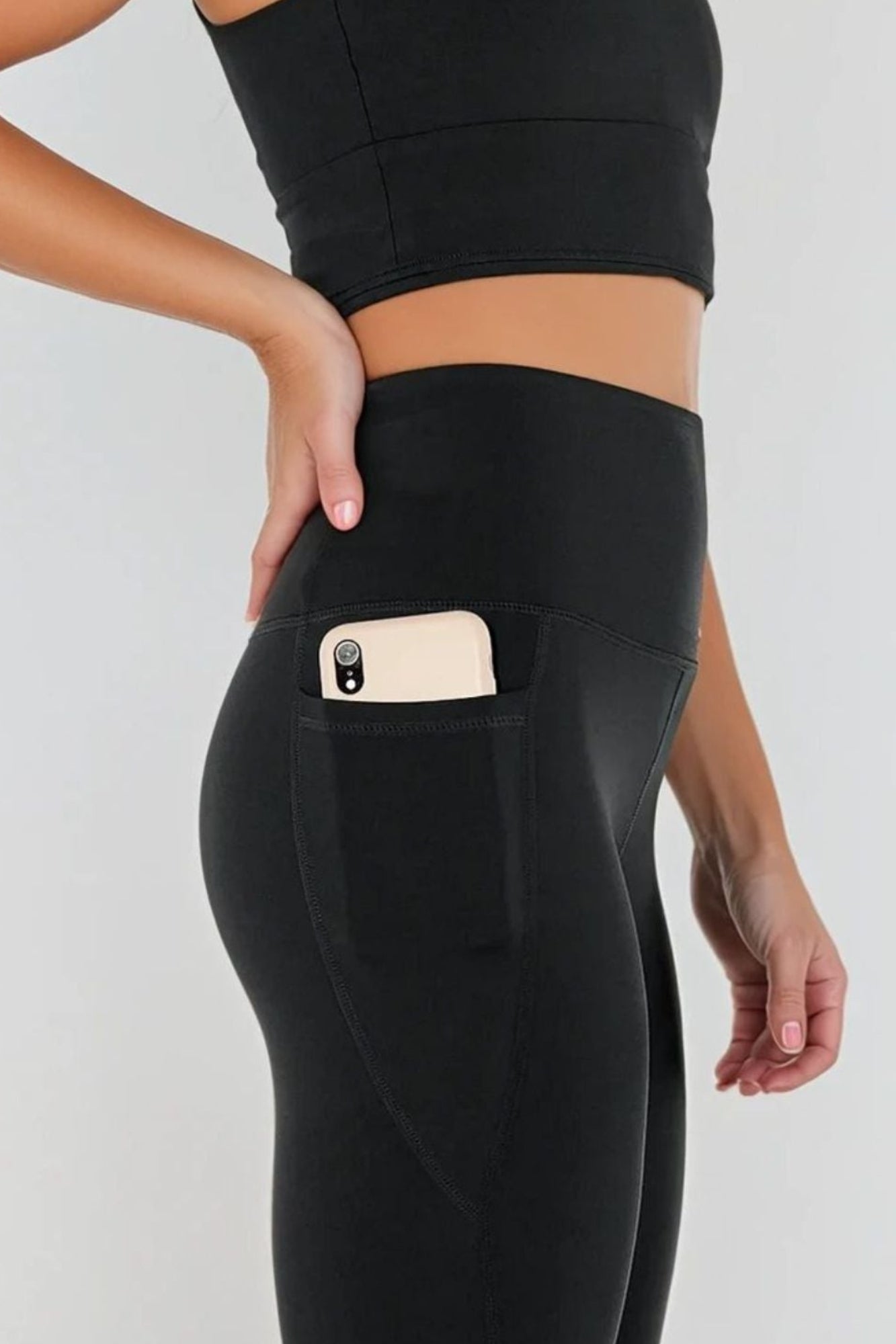 Legging sculptant taille haute pleine longueur avec poches