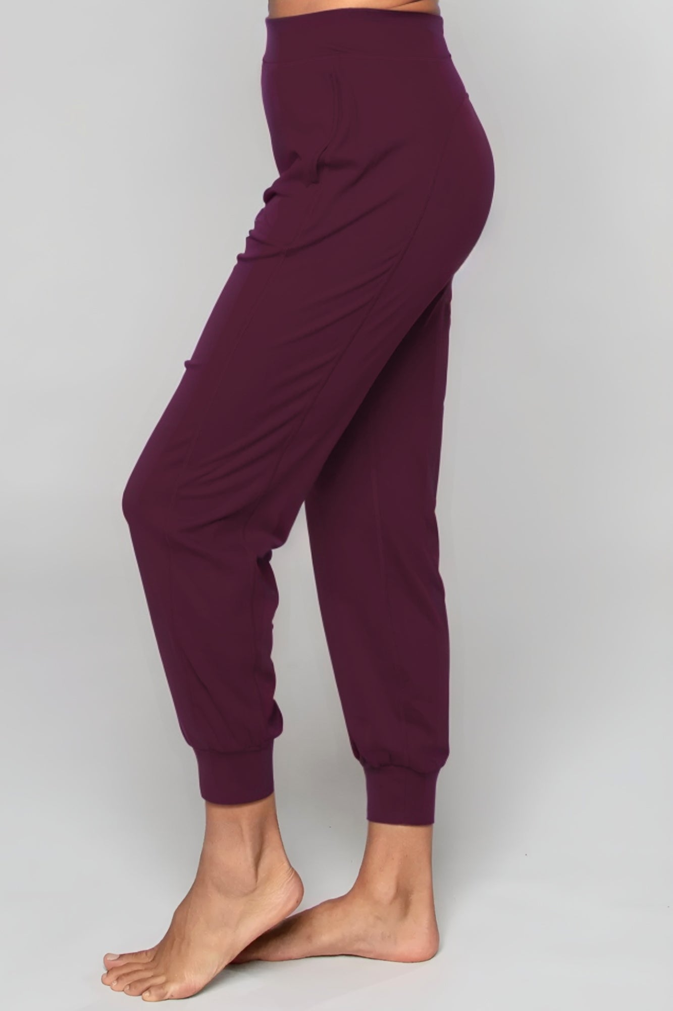Pantalon de yoga sarouel Tula cerise noire