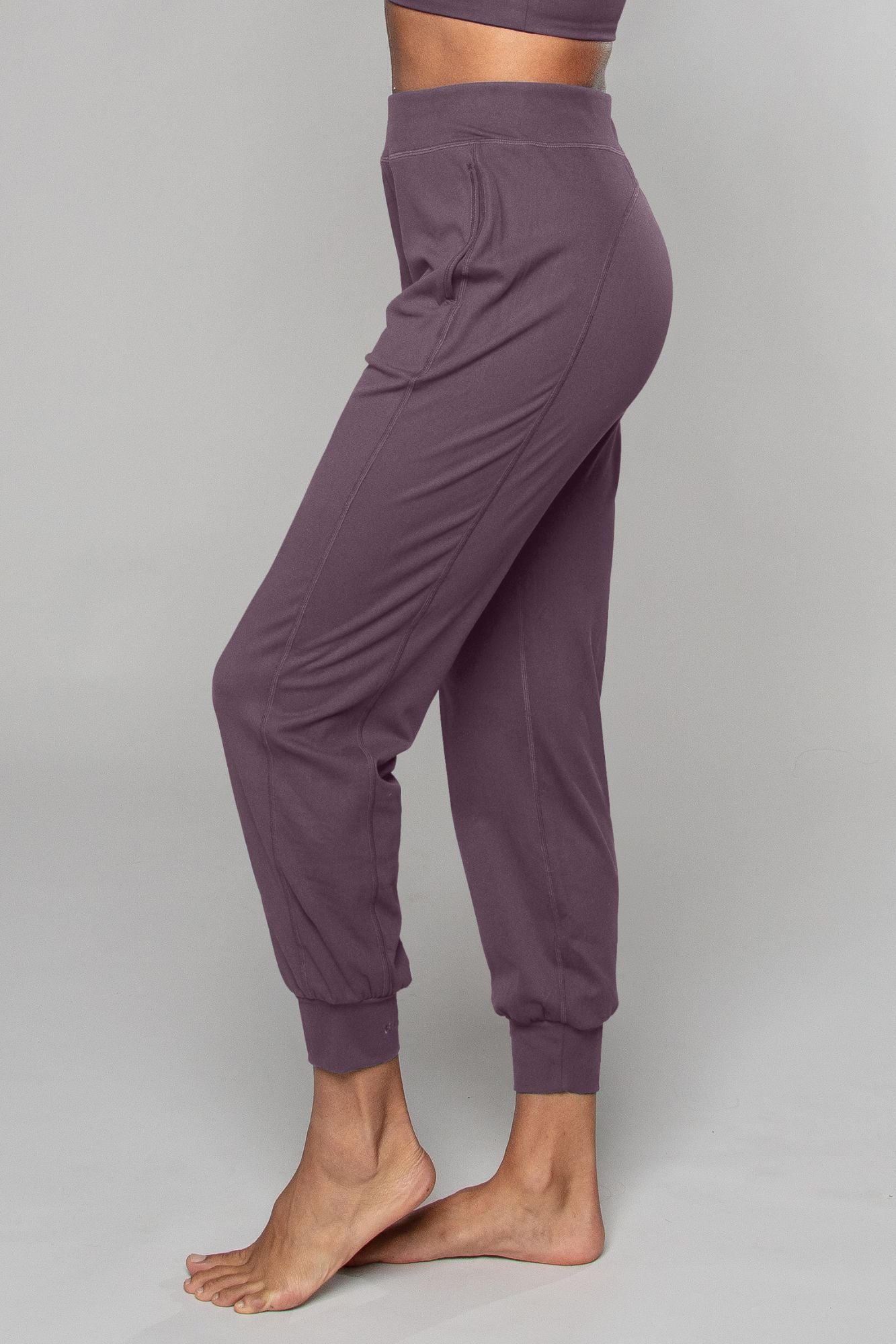 Pantalon de yoga sarouel Tula mûrier